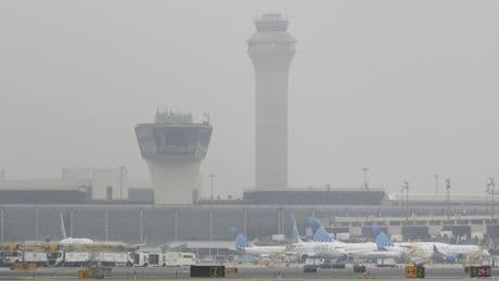 United Airlines cuts 35 daily flights at Newark airport, citing shortage of air traffic controllers