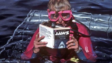 « Les Dents de la Mer » : pour les 50 ans du blockbuster, Disney + diffuse un documentaire qui nous plonge dans ses secrets de tournage