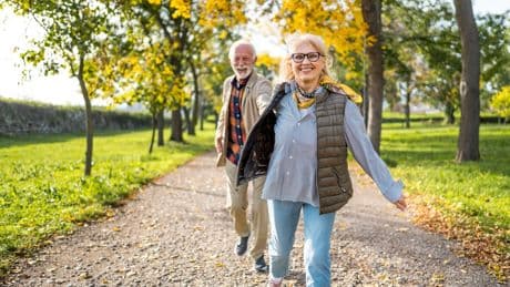 Senioren-Fitness: Schon 14 Schritte machen den Unterschied