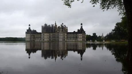 Chenonceau, l’Acropole  ou le château d’If : le patrimoine malmené et défié par le dérèglement climatique