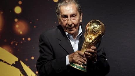 Alcides Ghiggia, leyenda de Uruguay: "Sólo tres personas consiguieron silenciar el Maracaná: Frank Sinatra, el Papa y yo"