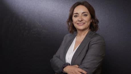 Prisa destituye a Pepa Bueno como directora de El País y nombra a Jan Martínez Ahrens como su sustituto
