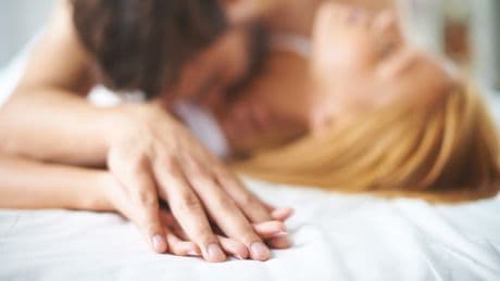 Studien zeigen: Warum Oralsex das Krebsrisiko steigern lässt