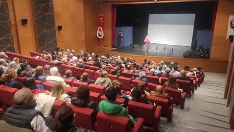 Ataşehir’de Evrensel okurları dayanışma etkinliğinde buluştu
