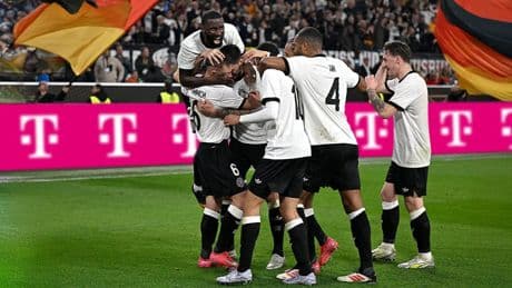 Exklusives BILDplus Gewinnspiel  - Reise zur WM-Quali in die Slowakei gewinnen!