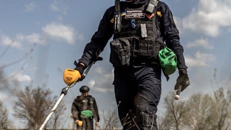 Land Mines, a Cold War Horror, Could Return to Fortify Europe’s Borders