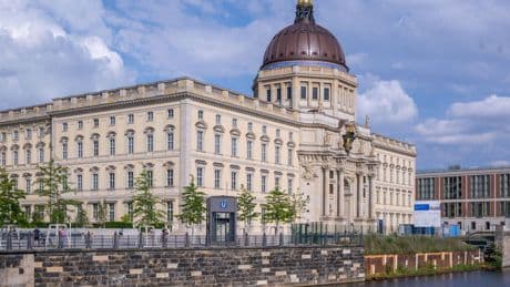 Stadtentwicklung: Bau der Freitreppe am Humboldt Forum soll bald starten