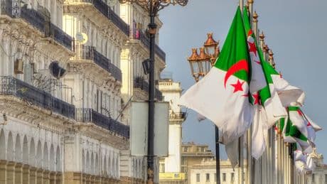 Algérie : quatre personnes arrêtées après un accident de bus ayant fait 18 morts