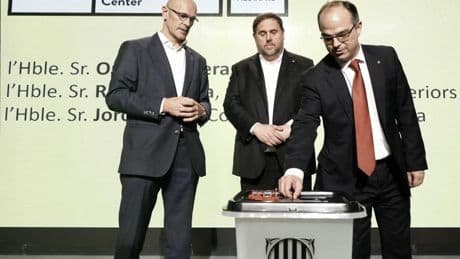 La Fiscalía pide la amnistía a una treintena de exaltos cargos del Govern