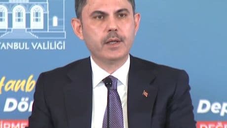 "Acil dönüşmesi gereken 600 bin konut var"