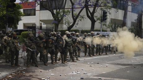 Immigration authorities extend activity in Los Angeles area amid street protests