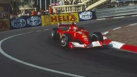 Subastado por casi 16 millones de euros el Ferrari con el que Schumacher fue campeón mundial en 2001
