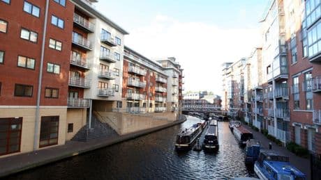 Average UK house prices flattened out month-on-month in June – Halifax