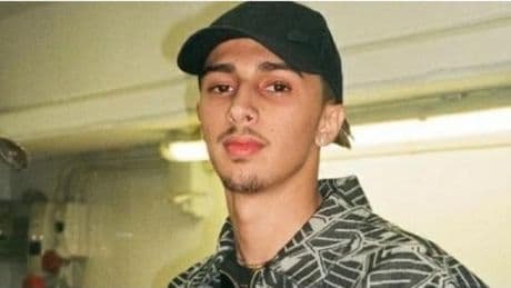 Baby Gang, arrestato il trapper: trovato con una pistola mentre era in una camera di un albergo a Milano