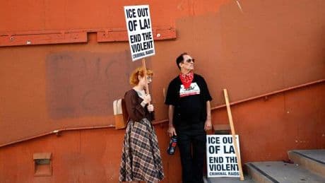 À Los Angeles, des habitants vivent la peur au ventre : “C’est terrifiant, ce qu’ils font”