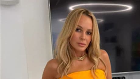 Amanda Holden praises 'beautifully soft' co-ord that's 'super flattering' and doesn't crease