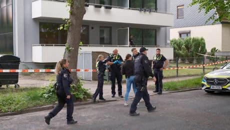 Ein Verletzter, Zeugen hörten Schüsse - Großeinsatz in Hamburg! Täter auf der Flucht
