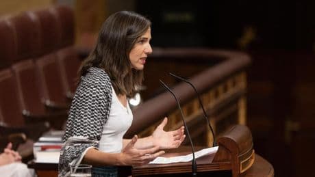 La era de la energía limpia se atasca en el parlamentarismo fósil