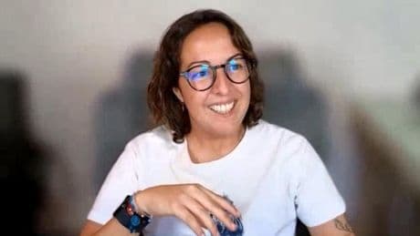 Marian Sánchez, experta en tecnología: “Por culpa del móvil, los padres ya no disfrutan de sus hijos”
