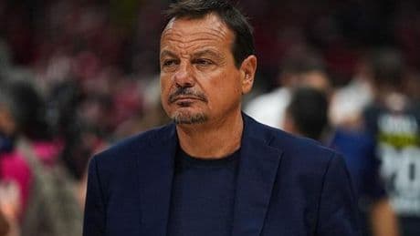 Ergin Ataman: 'Ben Türküm diye Yunan bayrağıyla geliyorlar!'