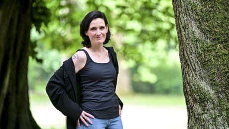 Lena bekam Analkrebs: „Konnte vor Schmerzen kaum sitzen“