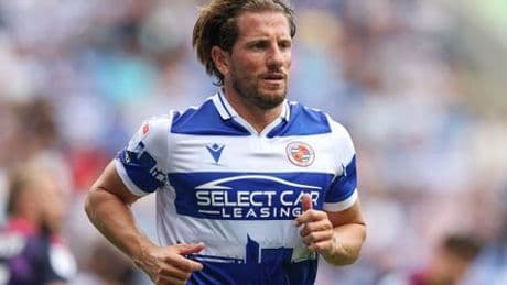 England: Fußballer Sam Hutchinson erleidet offenbar Herzinfarkt, spielt weiter – und trifft