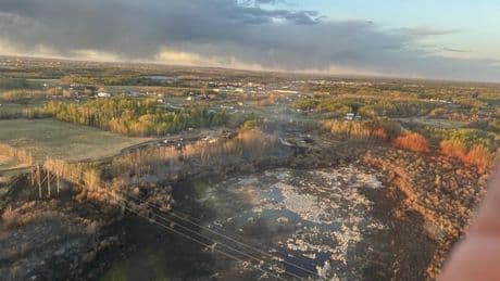 Wildfire near Grande Prairie mostly contained, but officials wary of crossover conditions