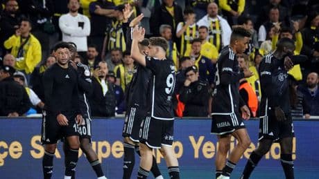 Beşiktaş, Fenerbahçe karşısında 20 yıl sonra bir ilki başarmak istiyor