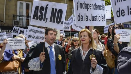 Seria advertencia a jueces y fiscales