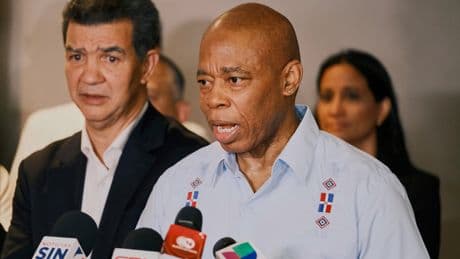 New York City's mayor visits the Dominican Republic after the deadly nightclub roof collapse