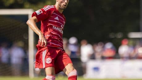 Kurz vor dem Rückflug nach Düsseldorf: El Azzouzi muss genäht werden – Fortuna verliert Testspiel gegen Basaksehir