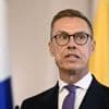 "La Finlande va participer sous une forme ou une autre" à la protection de l'Ukraine, affirme son président Alexander Stubb