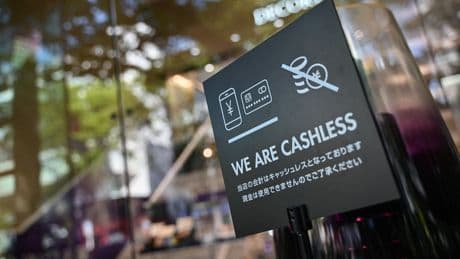 Si va a Japón, mejor lleve tarjeta para pagar