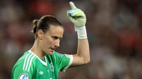 Que levante la mano quien piense en renunciar a Alemania