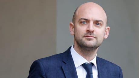 "Une initiative irresponsable": Jean-Noël Barrot critique le départ vers Gaza de deux élues LFI pour y "apporter de la solidarité"