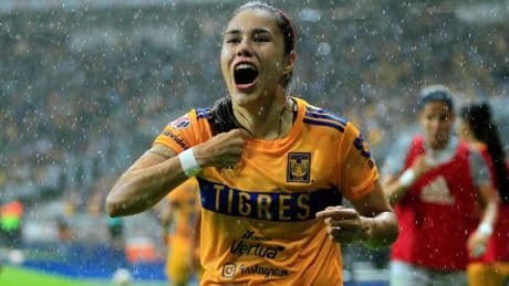 Vleugelspits Lizbeth Ovalle duurste voetballer ter wereld bij vrouwen