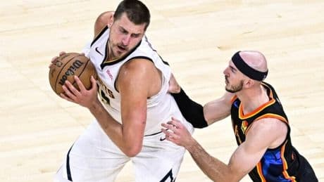 <p>New York e Denver, doppio colpo esterno nelle semifinali playoff</p>
