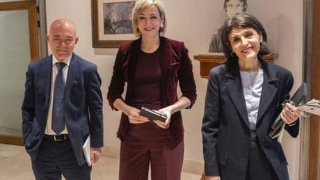 PNV y PSE se enfrentan en el Gobierno vasco por el decreto de universidades de Sánchez