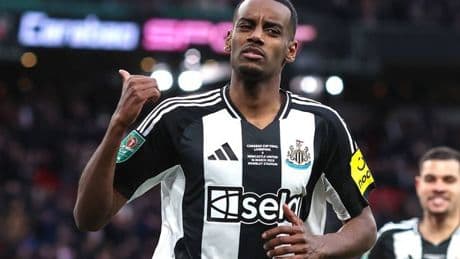 Liverpool can become "unstoppable" with Alexander Isak transfer after key replacement found