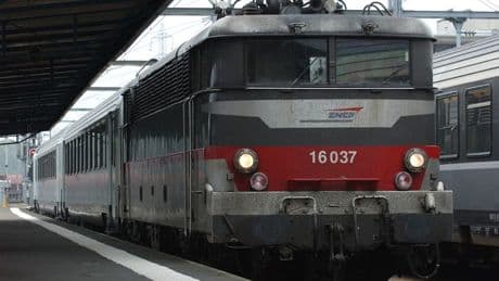 "Pas glorieux mais réaliste": la SNCF annule encore des trains Intercités jusqu'à vendredi à cause de la canicule