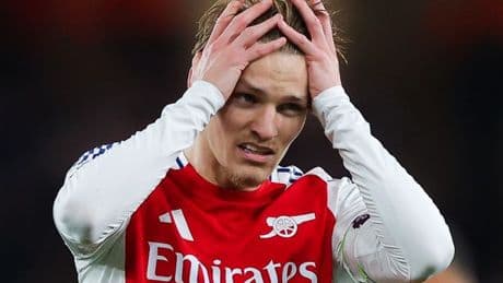 Liverpool forced to delay title party as best and worst of careless Arsenal on show