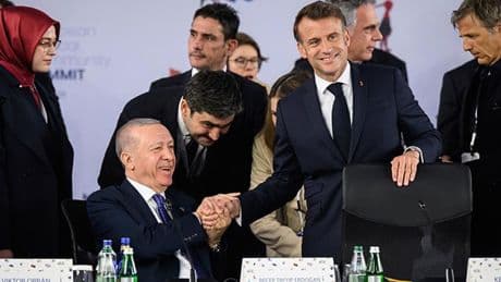 Yunanistan'da Erdoğan-Macron görüşmesi krize neden oldu! 'Küresel aktör'