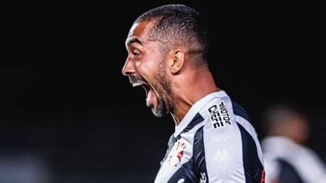 Galatasaray, o transferden vazgeçti!