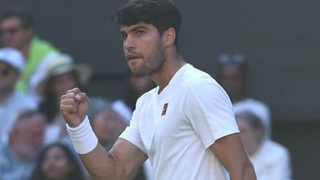Alcaraz destroza a Norrie y alcanza su octava gran semifinal