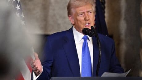 Trump announces crackdown on pharmaceutical advertising