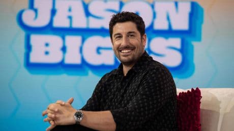 American pie-acteur Jason Biggs kroop in vuilnisbak voor cocaïne