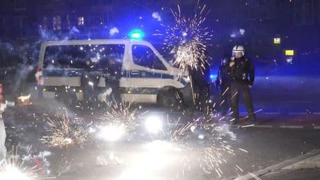 Silvesterkrawalle in Berlin: Viele Verletzte – kaum Strafen