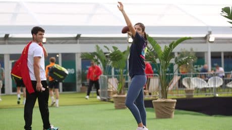 Heibel in tenniswereld: toppers als Carlos Alcaraz, Novak Djokovic en Aryna Sabalenka bij US Open in gemengd dubbelspel, specialisten boos