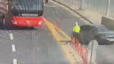 Yerlikaya CHP otobüsünün videosunu paylaştı