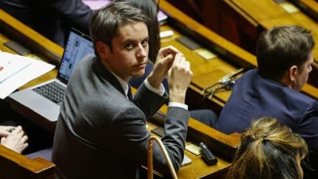 Justice des mineurs : la réforme Attal aboutit au Parlement après un parcours chaotique